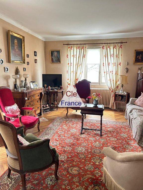 Property photo 2 of 7