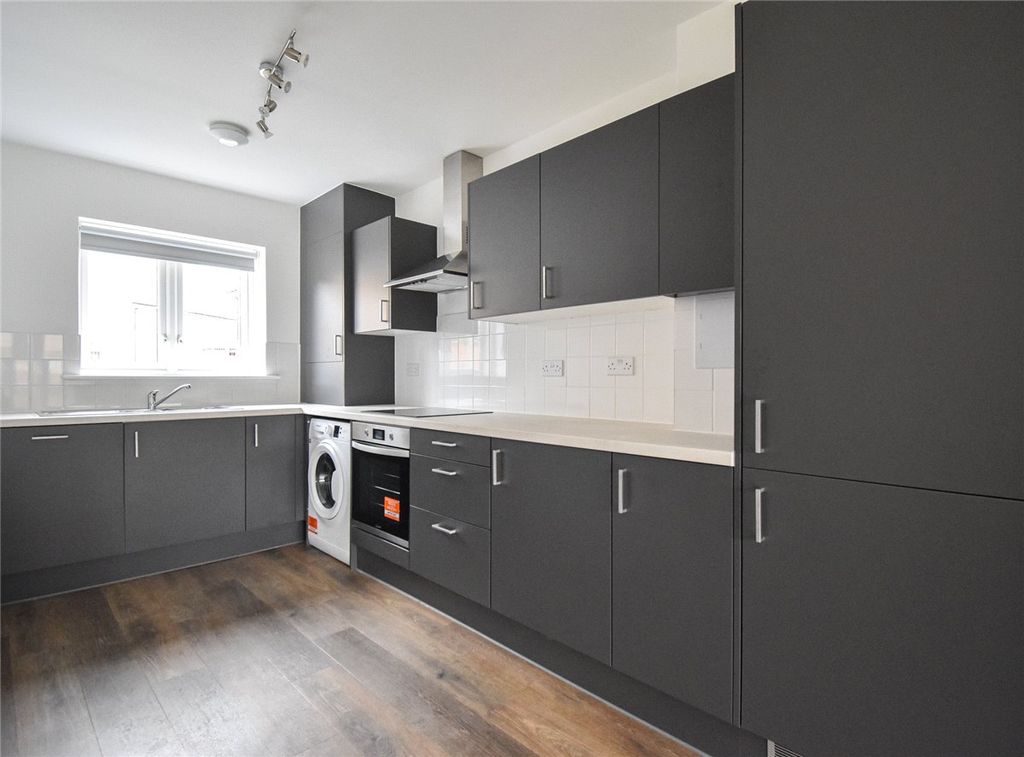 Property photo 2 of 10 Picture No. 07