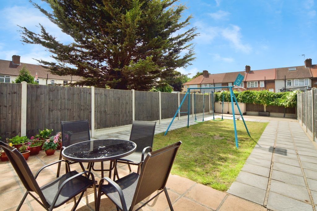 Property photo 3 of 20