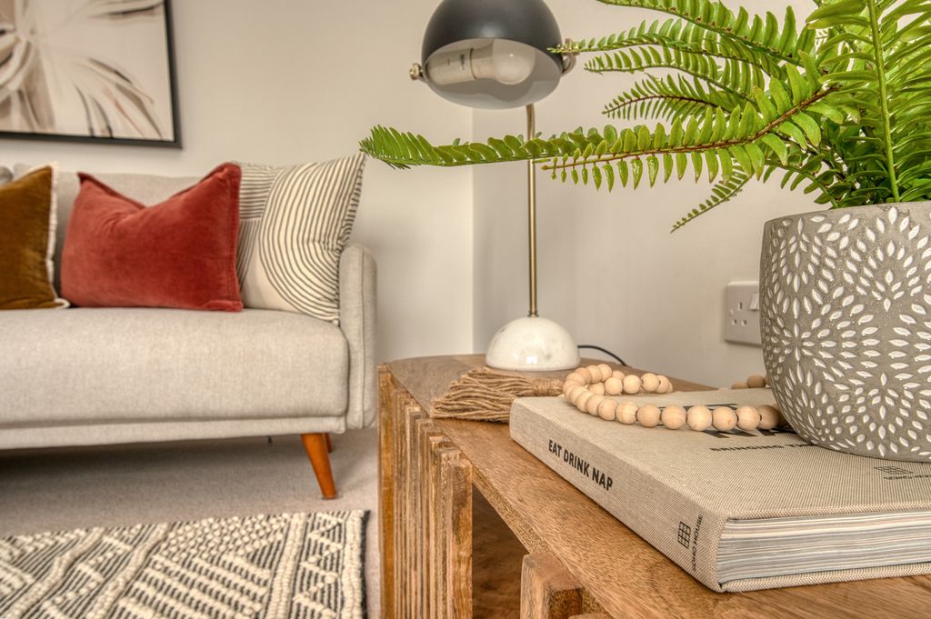 Property photo 3 of 13