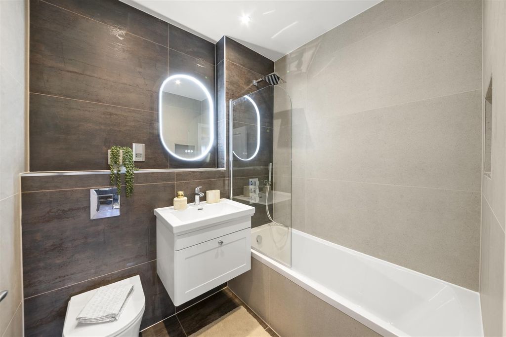 Additional image 13 of 3 bed end terrace house for saleField Road, Feltham TW14