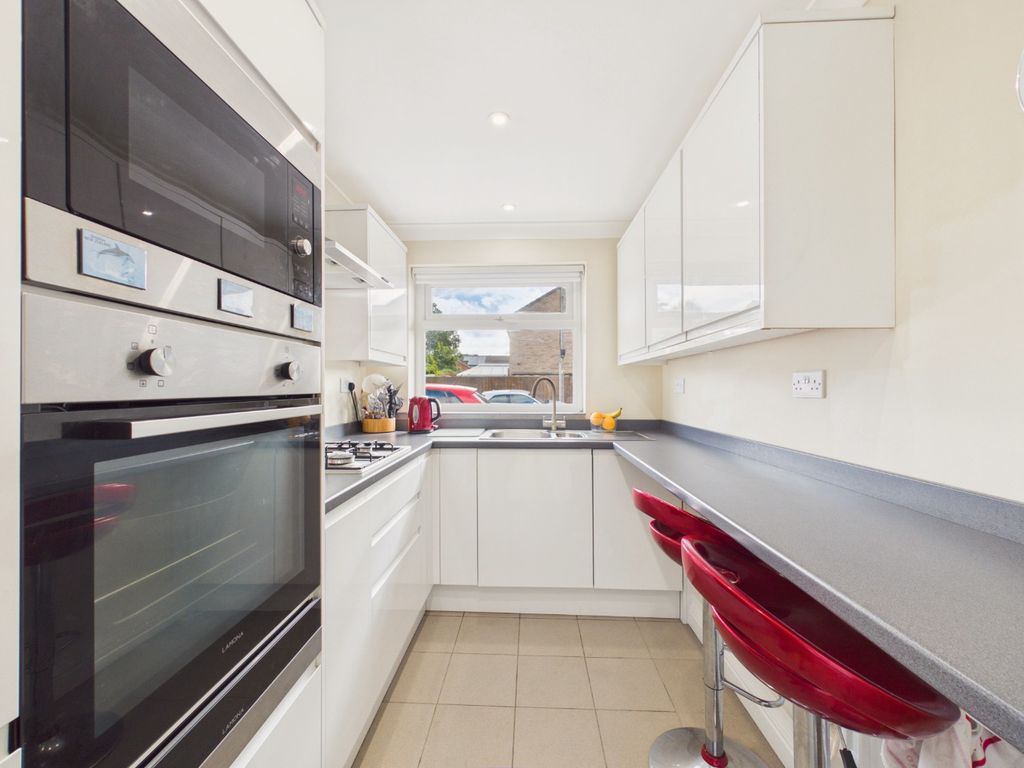 Property photo 2 of 12 5019694
