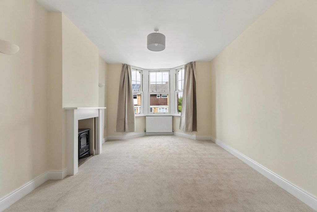 Property photo 2 of 19 Reception Room