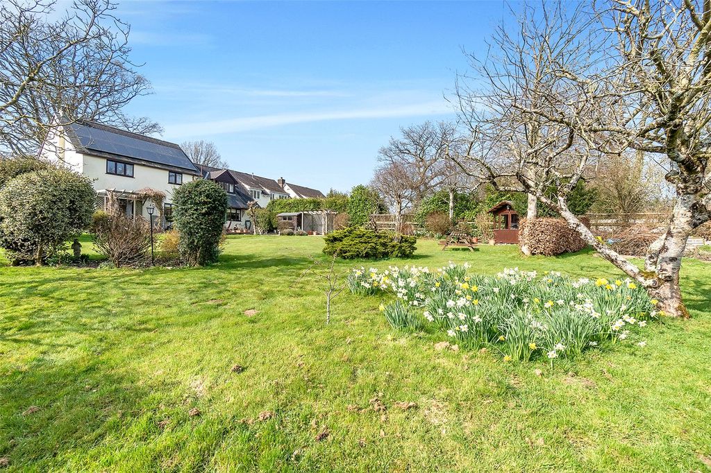 Property photo 3 of 27 Picture No. 38