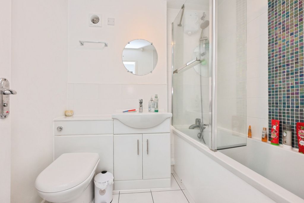 Property photo 3 of 10 Pbox-Img.Jpg