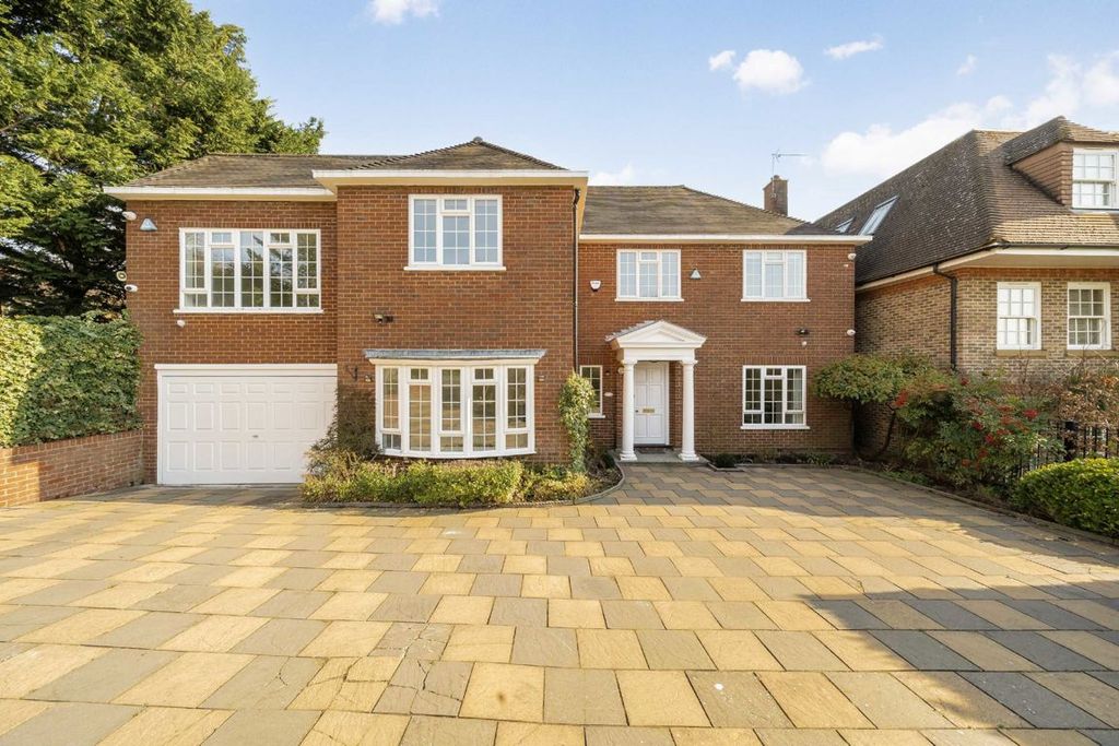 Property photo 1 of 13