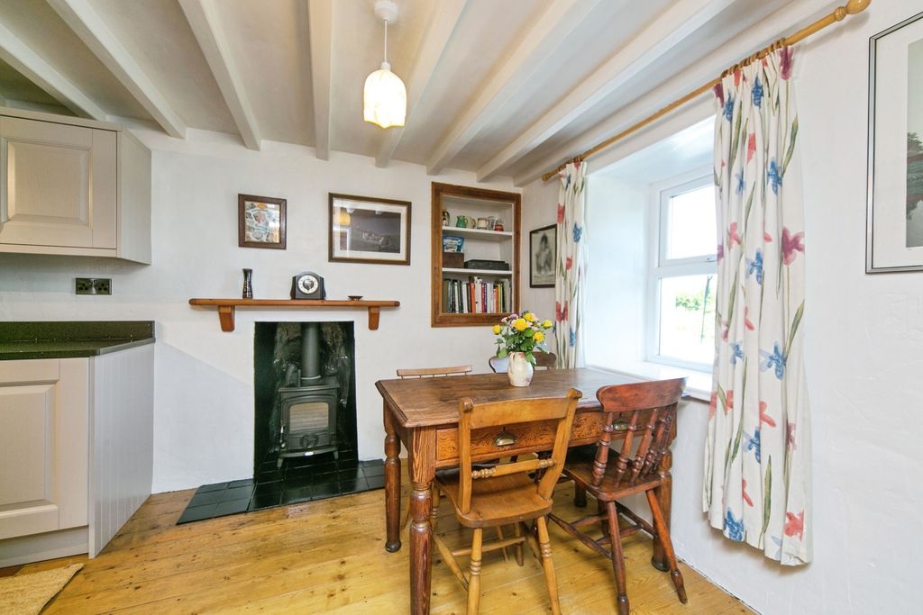 Property photo 3 of 53 Photo