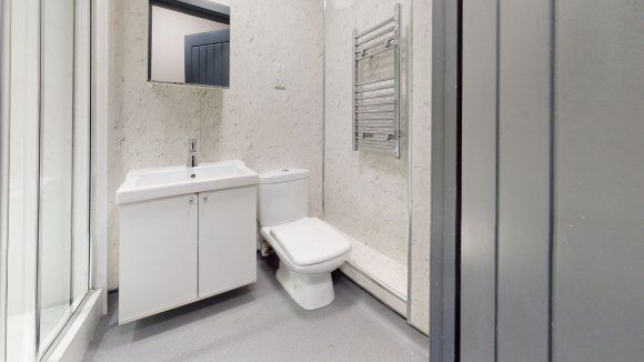 Property photo 3 of 5 8106815.Jpg