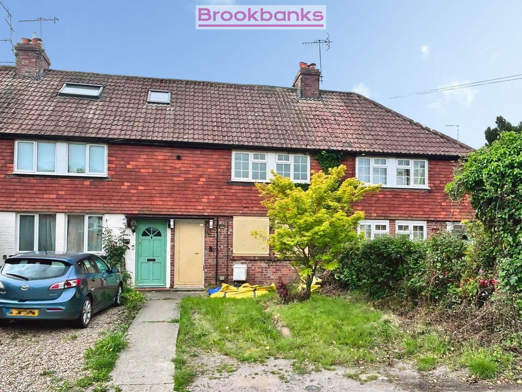 Property photo 1 of 17
