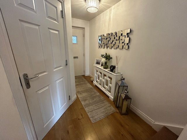 Property photo 3 of 37