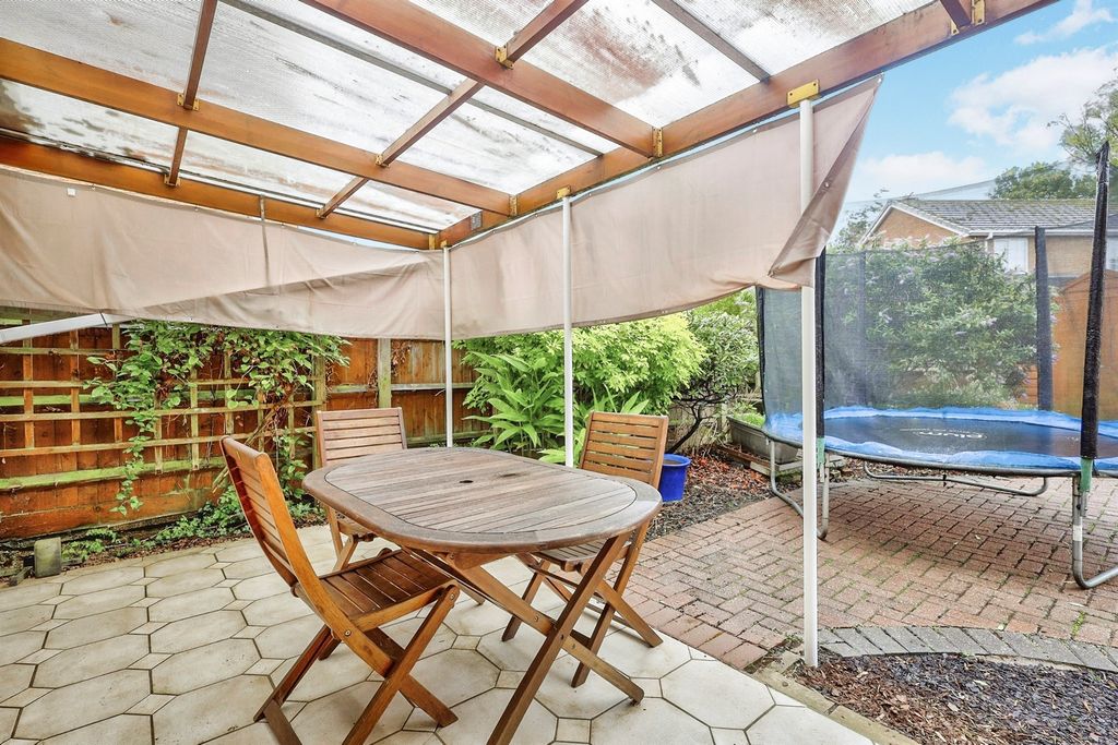 Additional image 18 of 4 bed detached house for saleGable Close, Daventry NN11