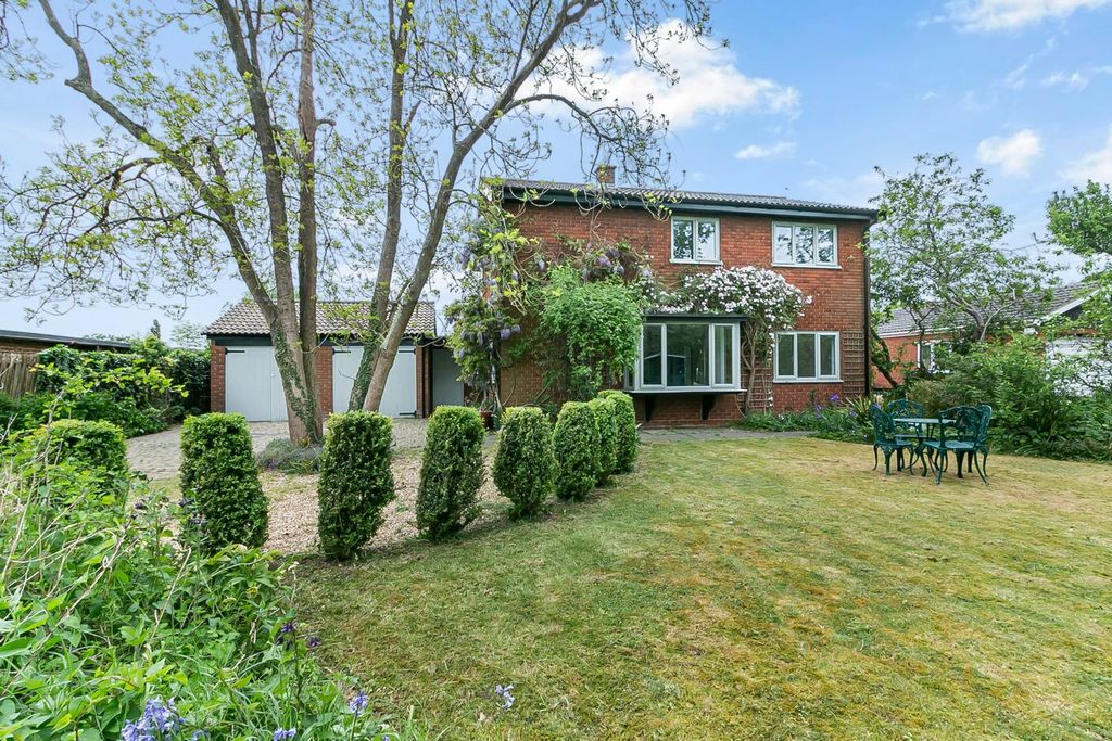 Property photo 1 of 15