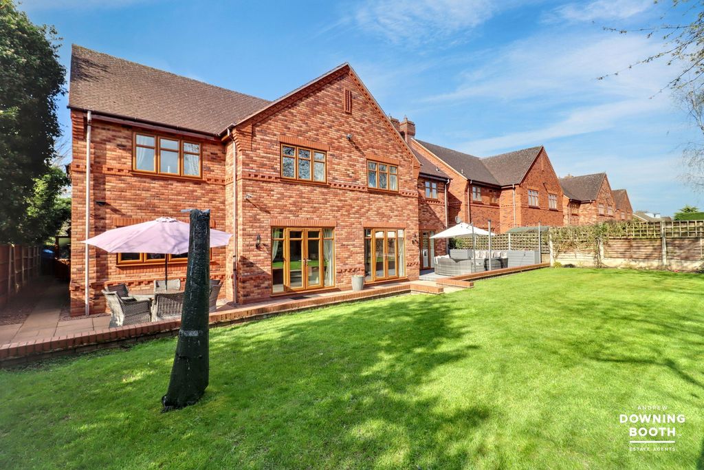 Additional image 44 of 5 bed detached house for saleClayton Drive, Lichfield WS13