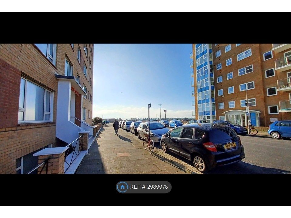 Property photo 1 of 34