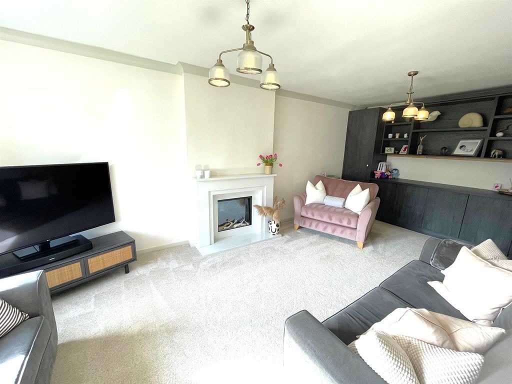 Property photo 2 of 27 B .Jpg