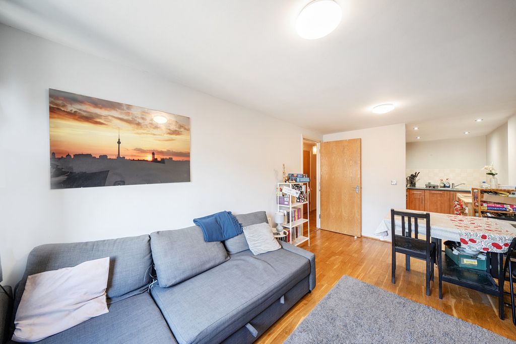 Property photo 2 of 11 1421375-3-69A6c91...