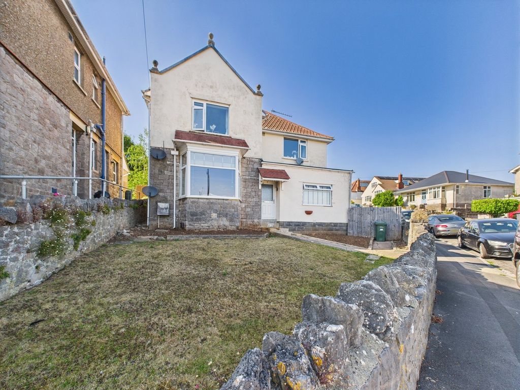 Property photo 1 of 28