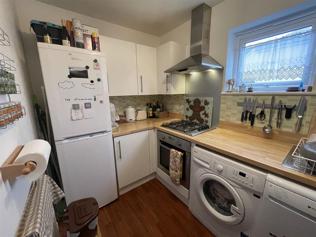 Property photo 3 of 9 Img_5656.Jpg