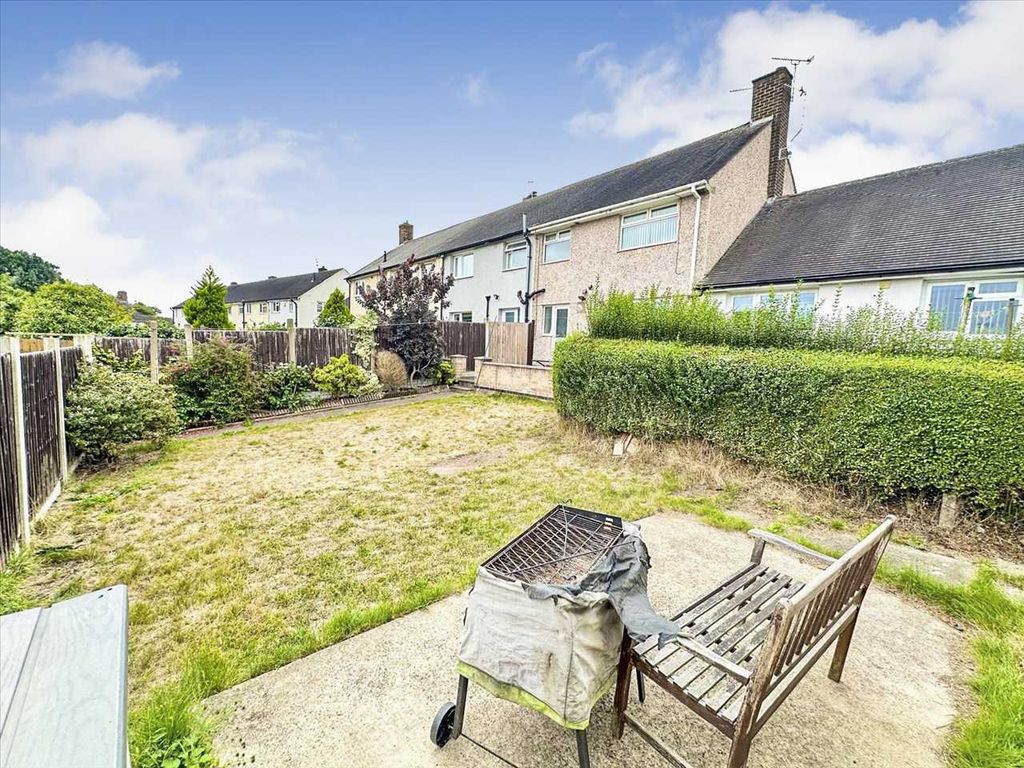 Property photo 2 of 22