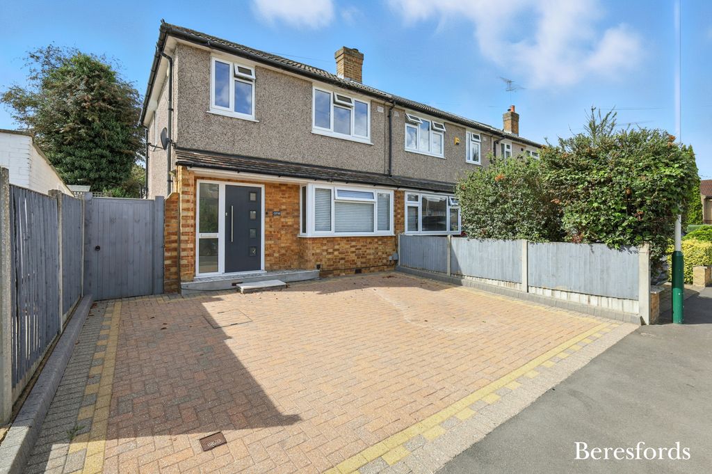 Property photo 1 of 31 Picture No. 03