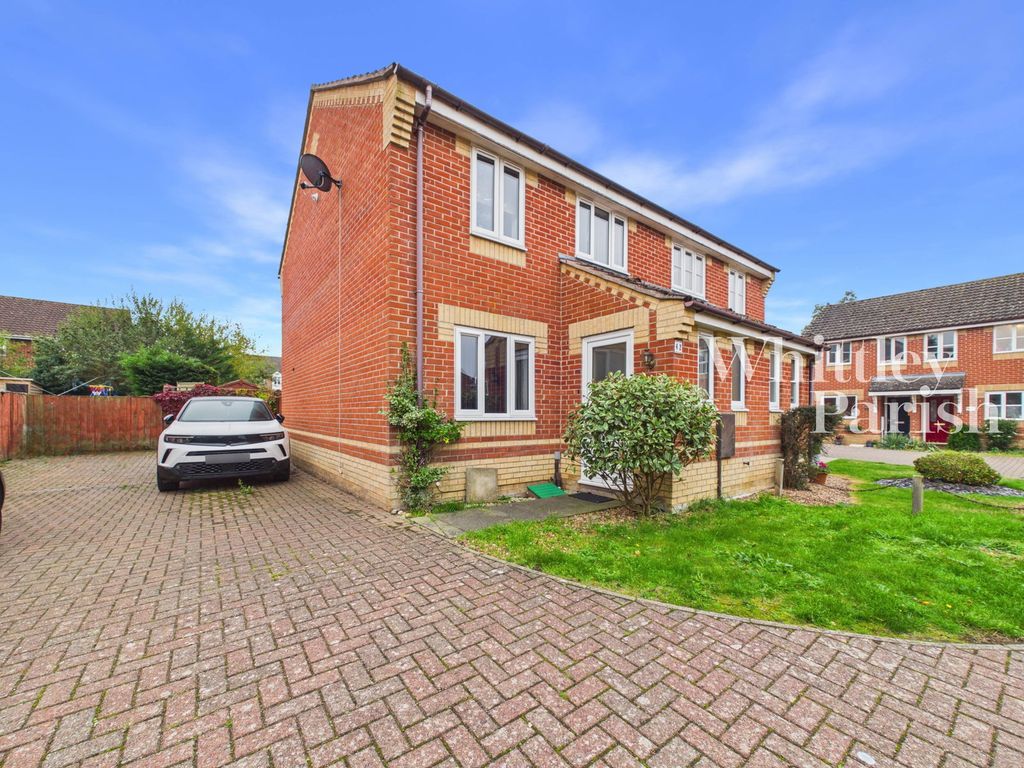 Property photo 1 of 11