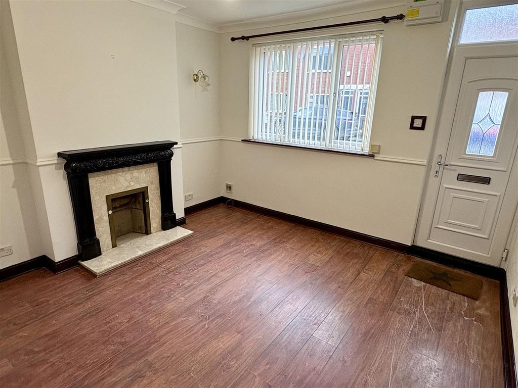 Property photo 2 of 11 Img_6272.Jpg