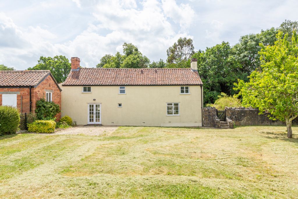 Property photo 2 of 14 4.Jpg