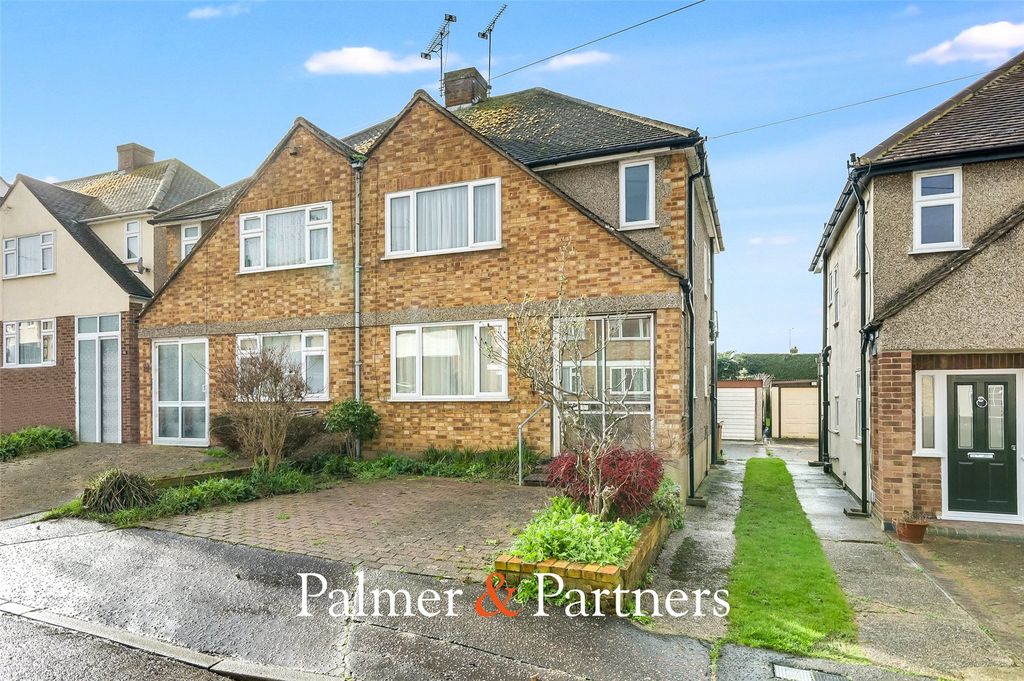 Property photo 2 of 22 Picture No. 03