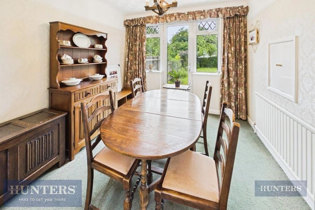 Property photo 3 of 17 Pbox-Img.Jpg