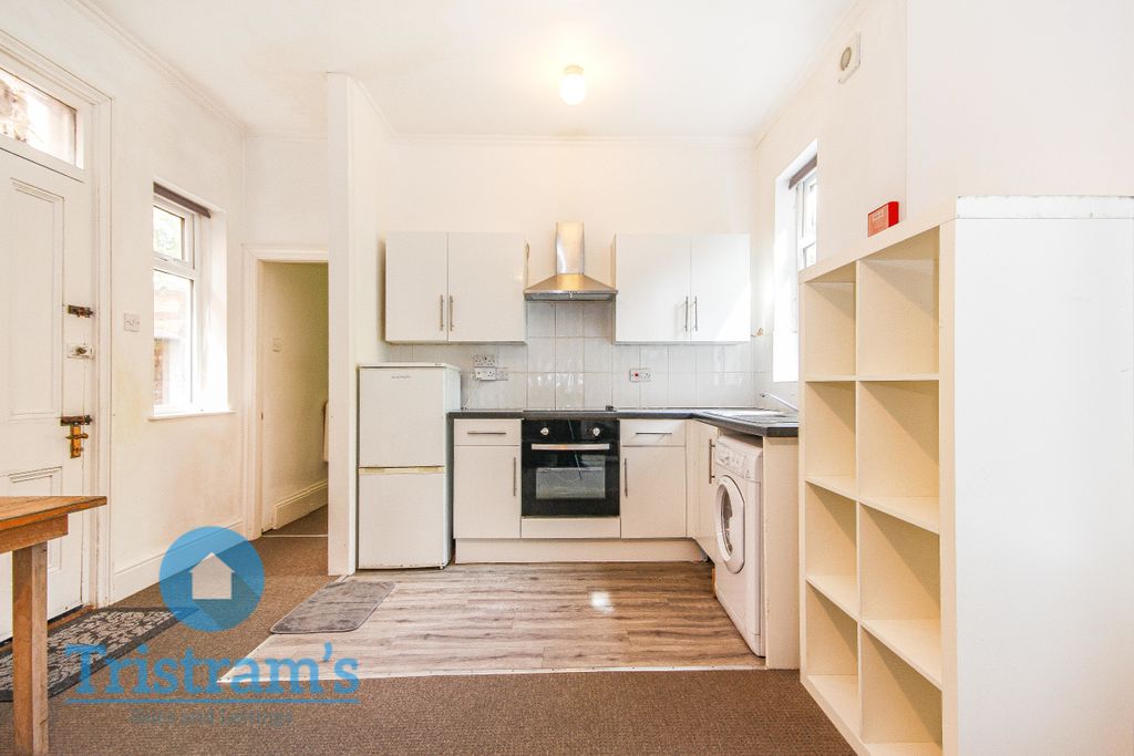 Property photo 3 of 10 Img_3440