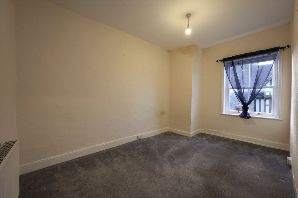 Property photo 3 of 11 Picture No. 31