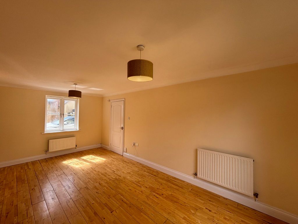 Property photo 3 of 20 View