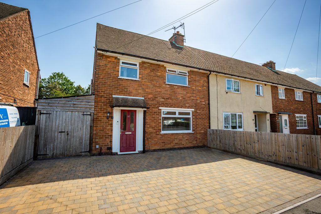 Property photo 1 of 30