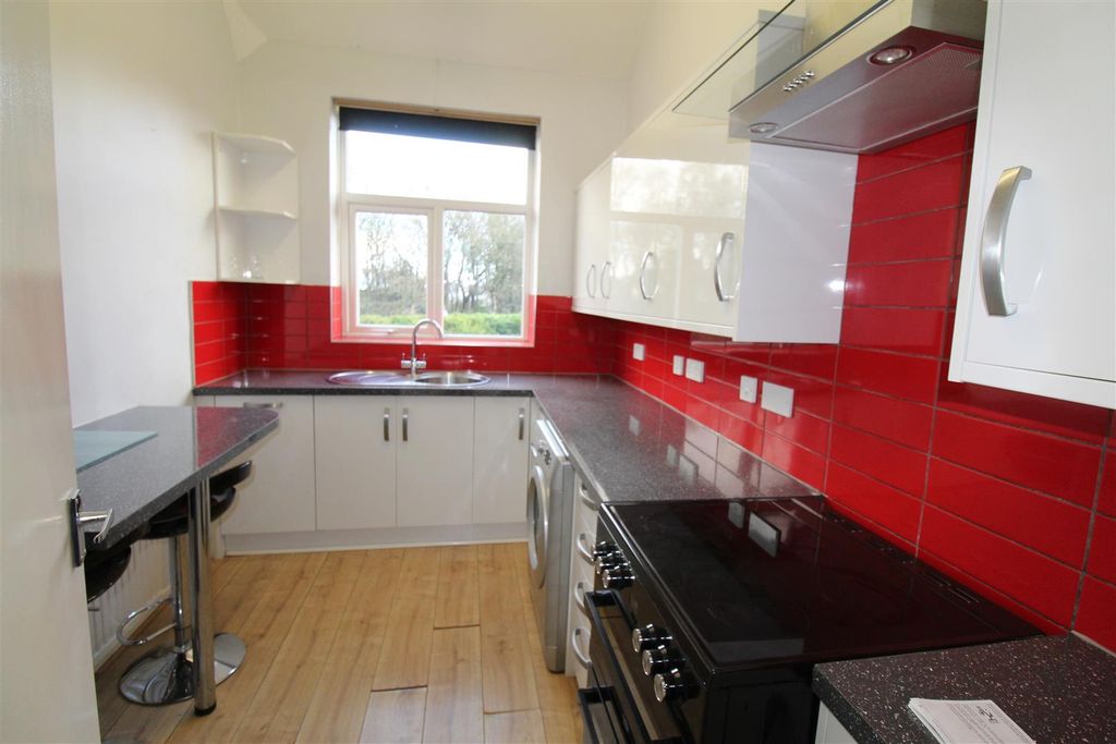 Property photo 3 of 6 Img_3030.Jpg
