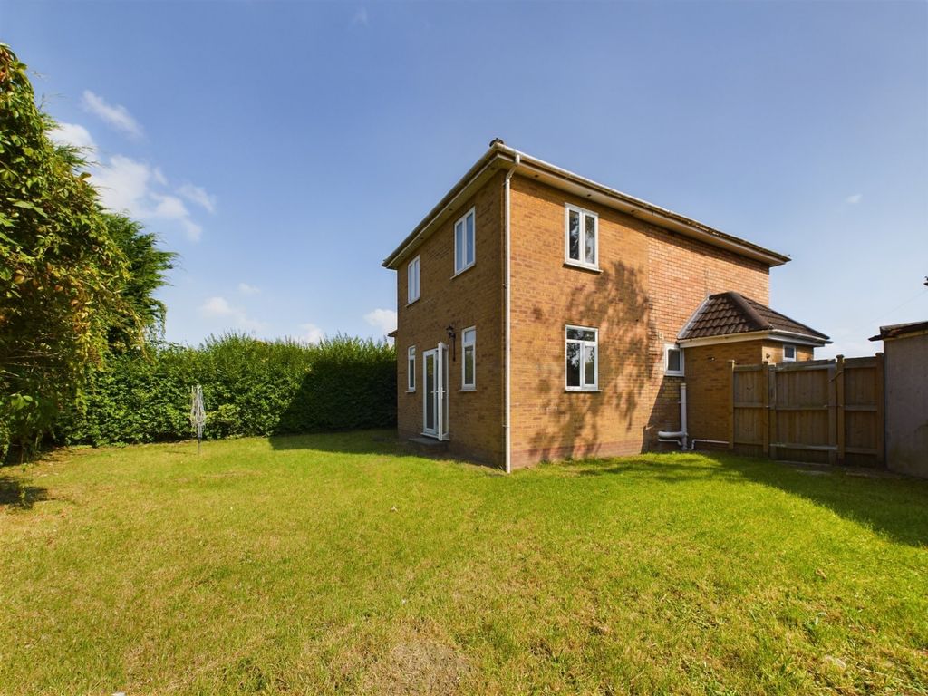 Property photo 1 of 11 External