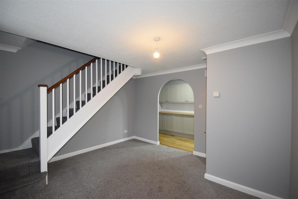 Property photo 3 of 11 3.Jpg