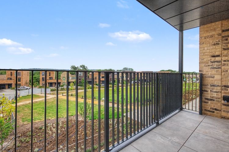 Property photo 3 of 9 330025