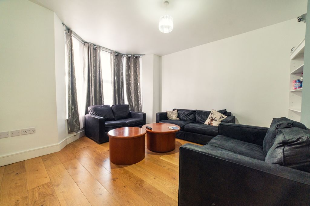 Property photo 1 of 18 Another Student Property From Award Winning Cps Ho
