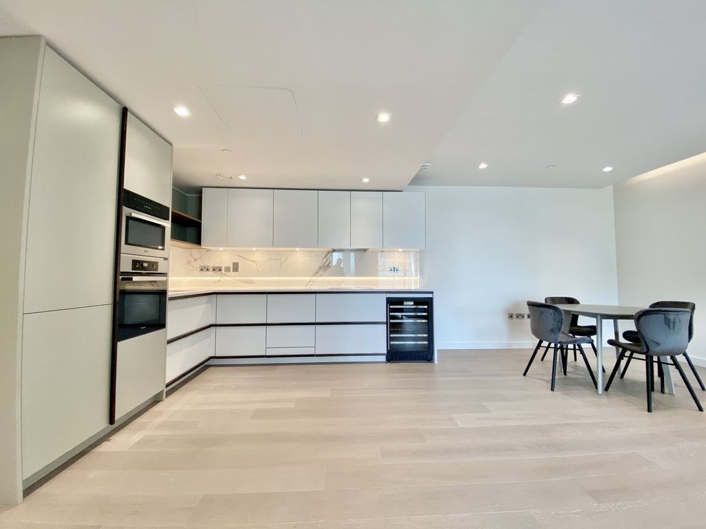 Property photo 3 of 13 Picture No. 35