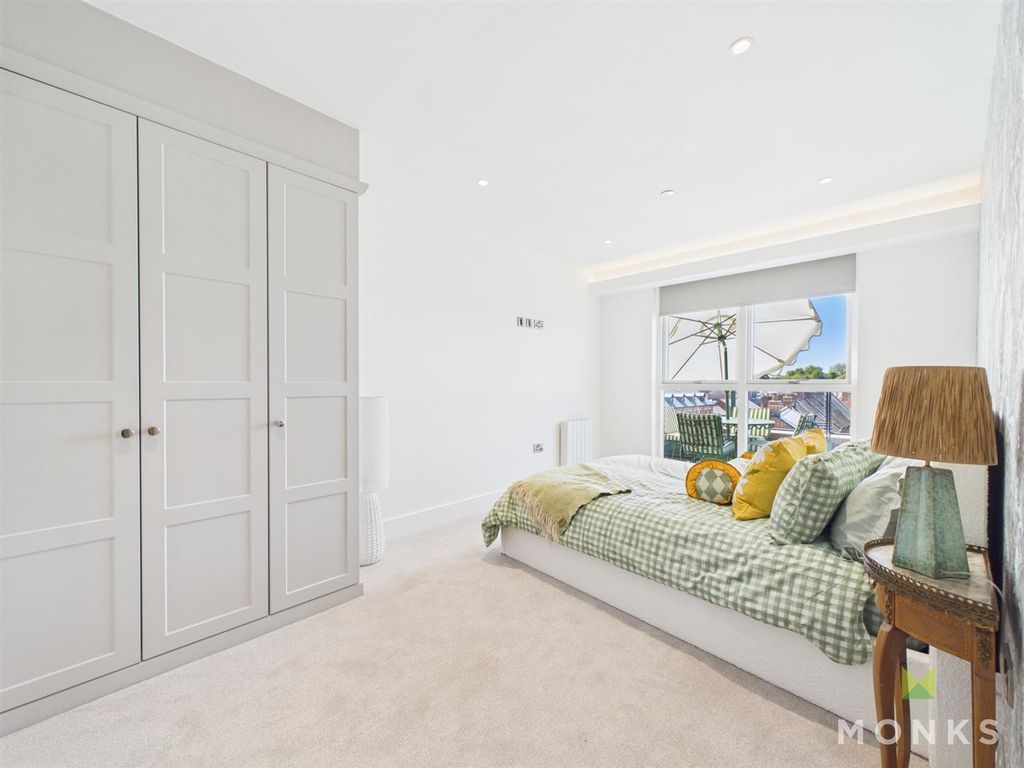 Additional image 23 of 2 bed flat for saleThe Penthouse, Old Coleham Court, Shrewsbury SY3