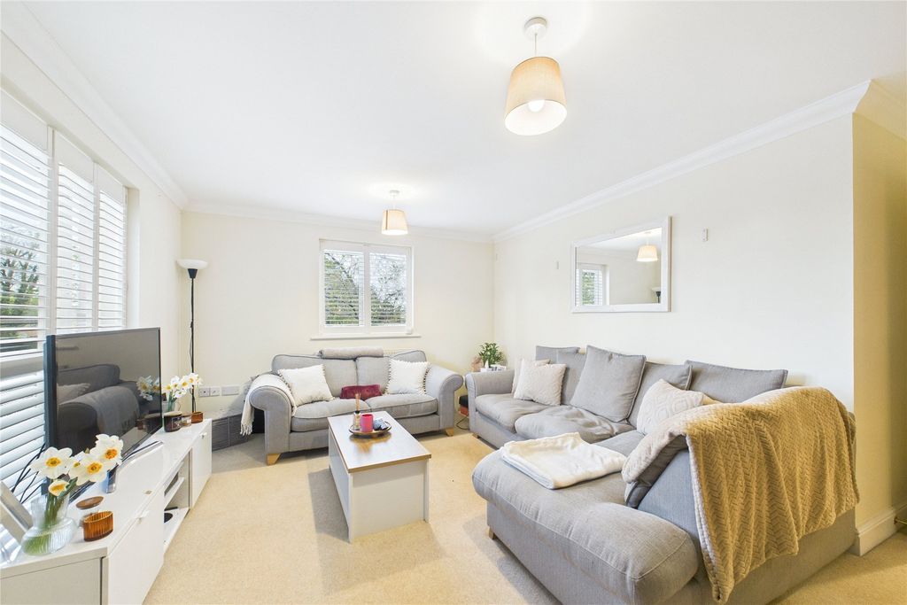 Property photo 1 of 14 Picture No. 32