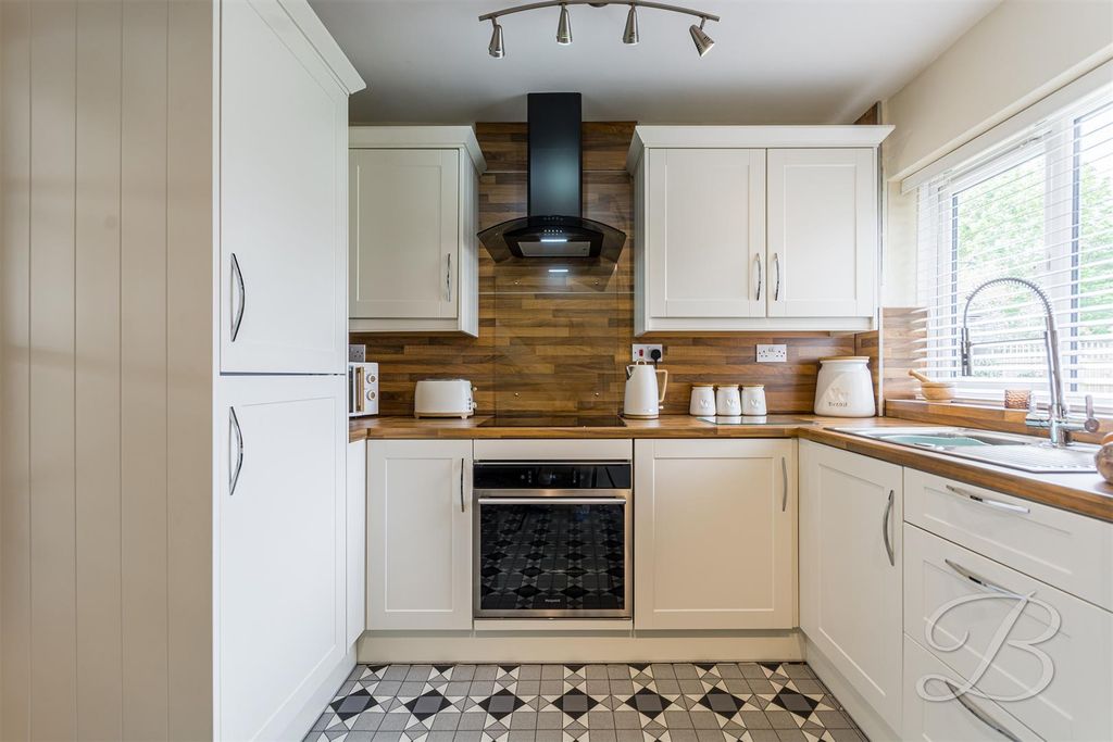 Property photo 2 of 28 Ccltd-15.Jpg