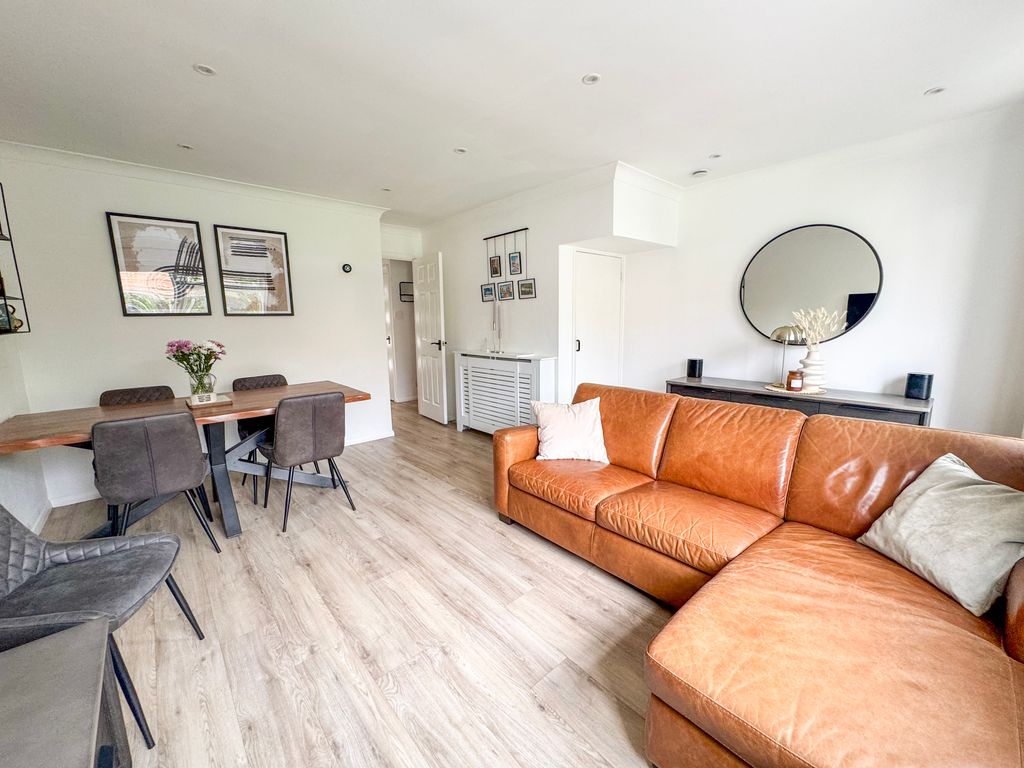 Property photo 3 of 20 Lounge-Diner1