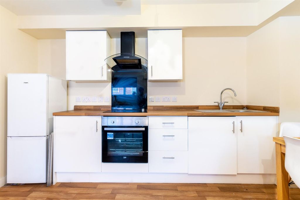 Property photo 1 of 4 Img_9619-Hdr.Jpg