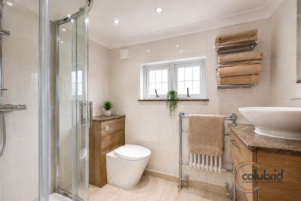 Additional image 11 of 3 bed semi-detached house for saleLong Lane, Grays RM16