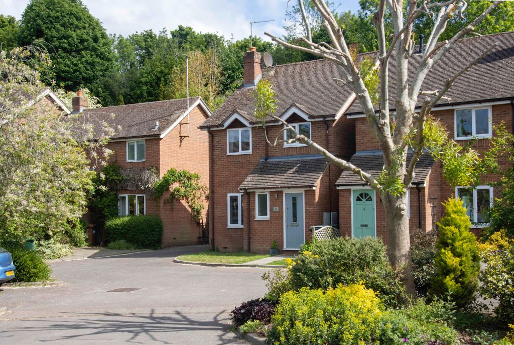 Property photo 1 of 9
