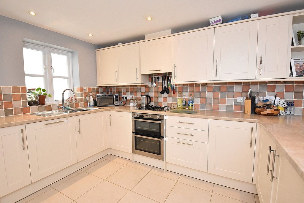 Property photo 2 of 11 Picture No. 02