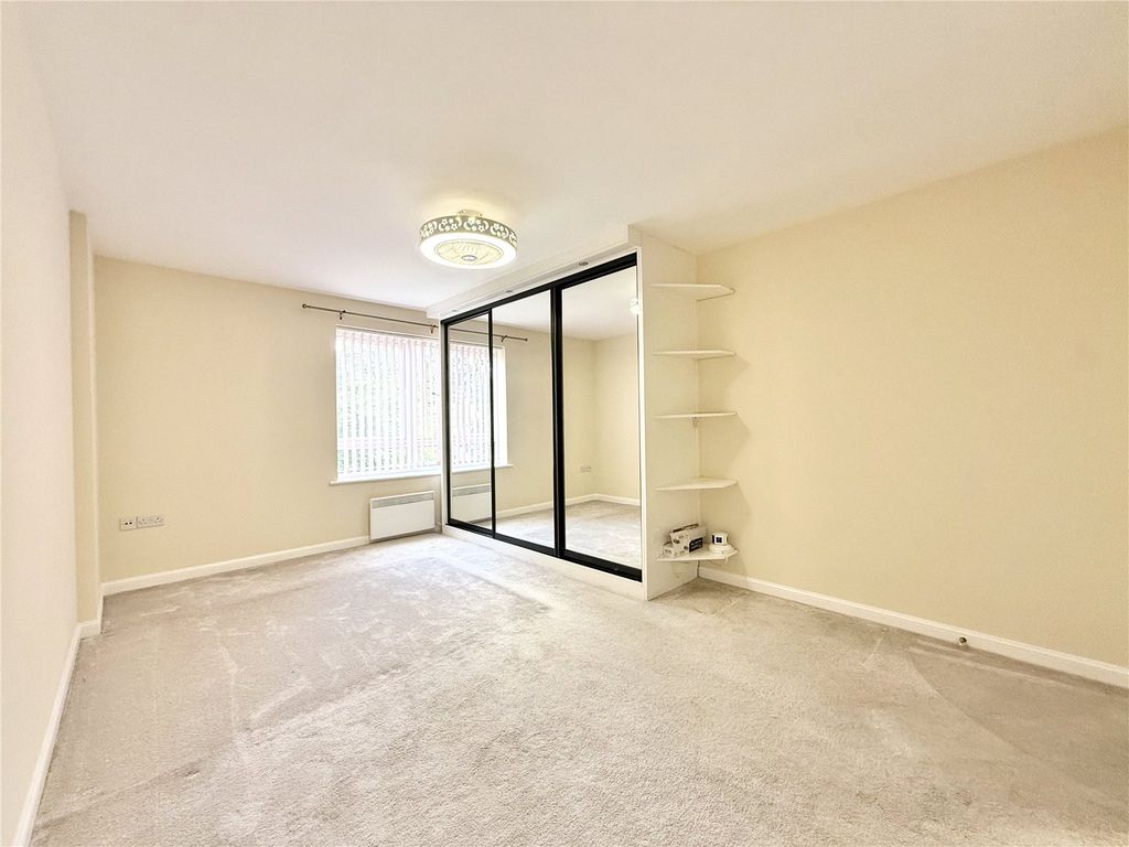 Property photo 2 of 11 Picture No. 02