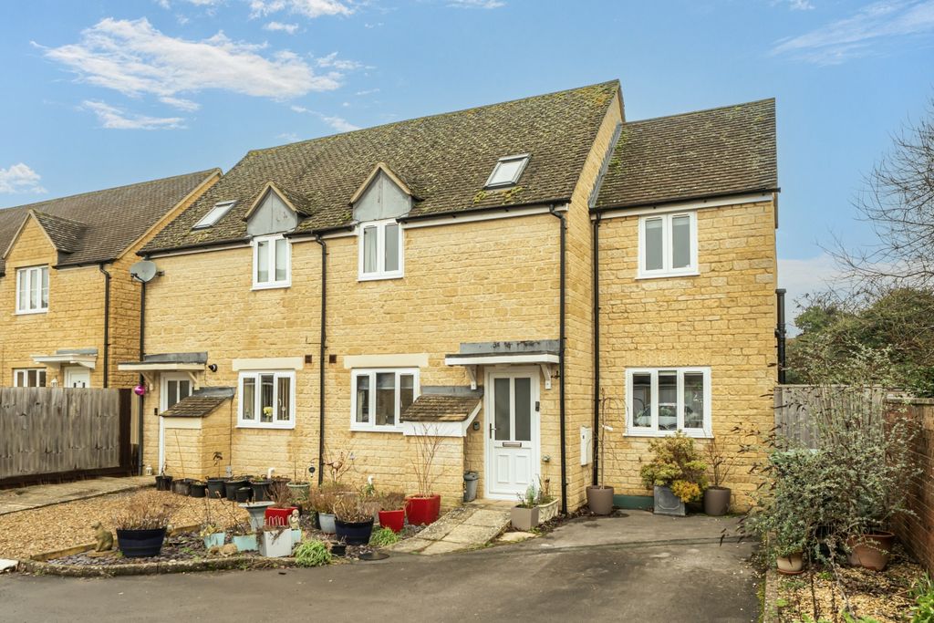 Property photo 1 of 10 1404034-1-697B31A5F0218