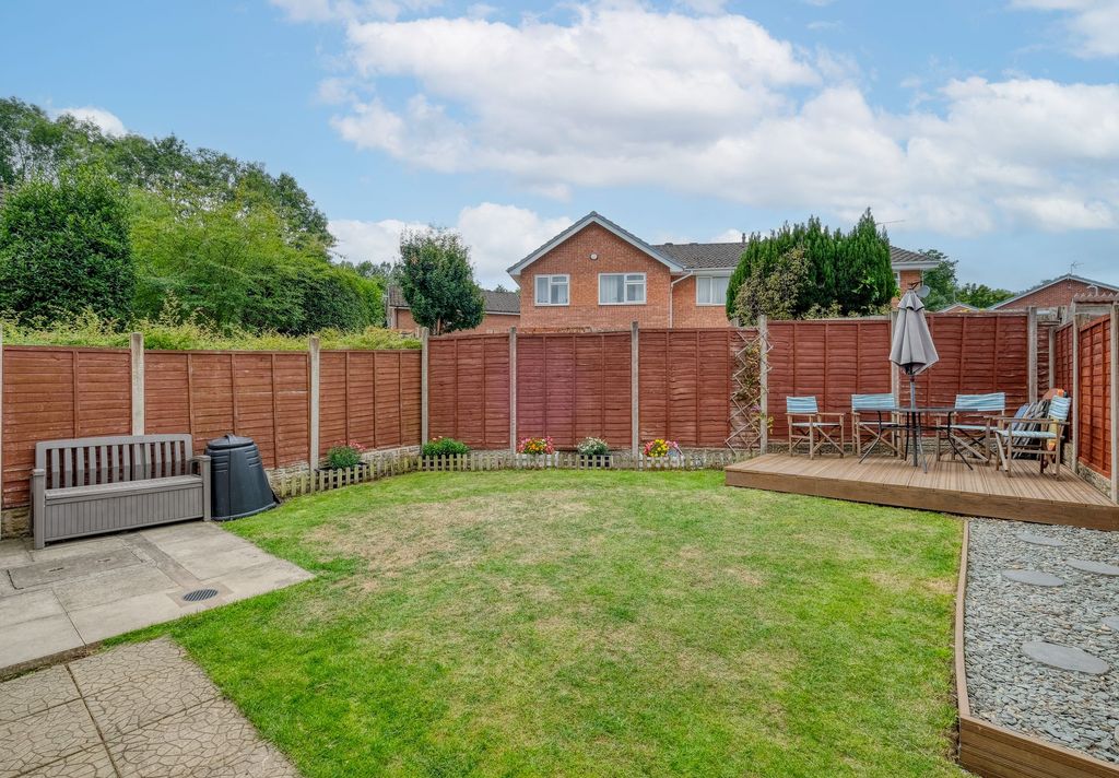 Property photo 2 of 18